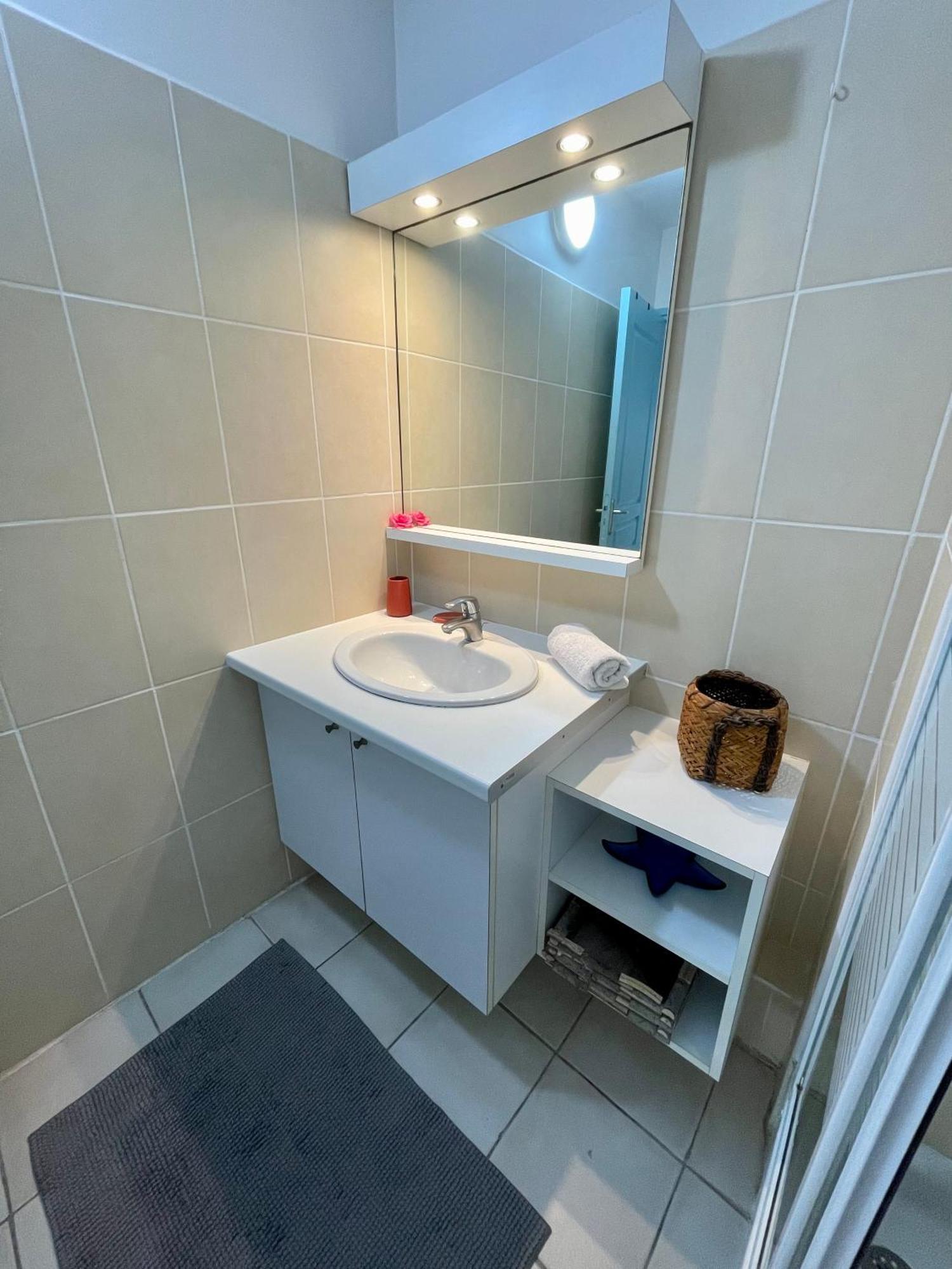 La Playa - L'Appartement Cozy - 2 A 5 Personnes Sainte-Anne  Exterior photo
